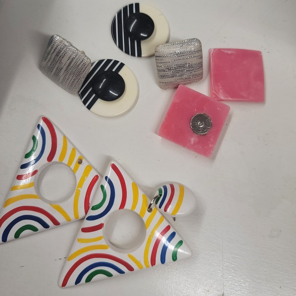 Vintage 80s 90s Geometric Earring Set 4 Pairs Rainbow Triangle Mod Striped Pink